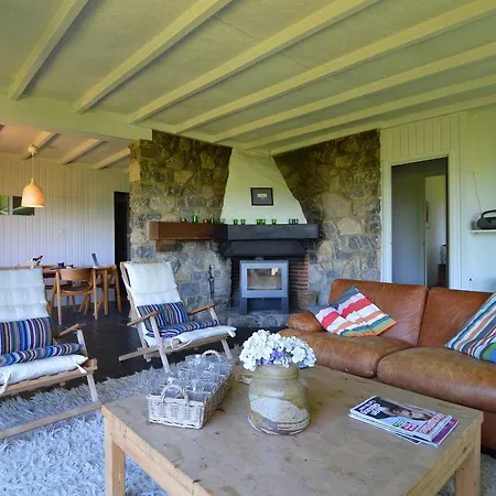 Chalet With Private Tennis Court In