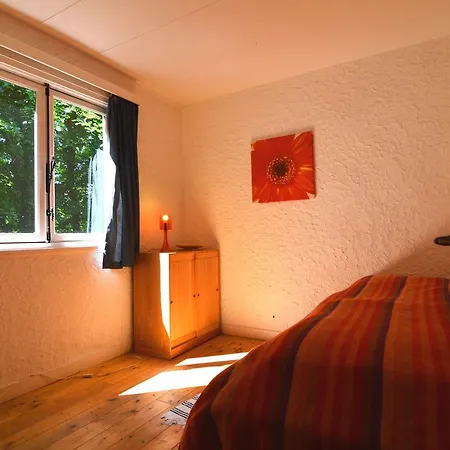 Chalet Modern With Private Tennis Court In Humain