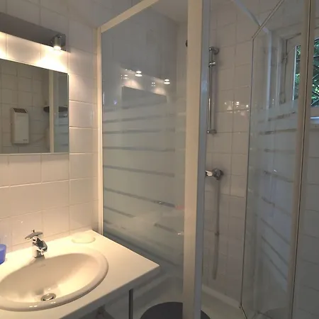 Chalet With Private Tennis Court In
